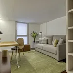 Rent 3 bedroom apartment of 70 m² in Barcelona