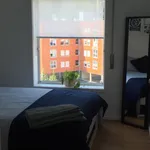 Rent 3 bedroom apartment in Porto