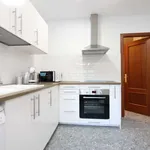 Rent a room of 275 m² in madrid