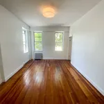 Rent 3 bedroom apartment in Ridgewood