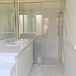 Rent 3 bedroom house in Robina