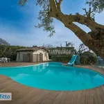 Rent 6 bedroom house of 650 m² in Rome