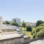 Rent 4 bedroom apartment in Porto