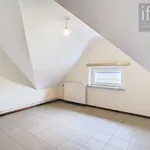 Huur 4 slaapkamer huis van 138 m² in Duisburg