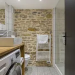 Appartement de 269 m² avec 1 chambre(s) en location à Lyon