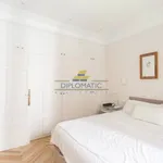 Alquilo 3 dormitorio apartamento de 150 m² en Madrid