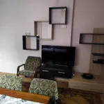 Rent 2 bedroom apartment of 70 m² in Център