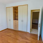 Ενοικίαση 1 υπνοδωμάτια διαμέρισμα από 240 m² σε Larissa