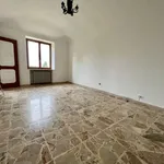 Rent 4 bedroom house of 171 m² in Cocconato