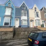 Rent 8 bedroom house in Wales