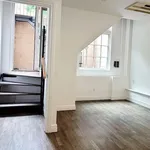 Rent 2 bedroom house of 74 m² in New York City