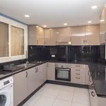 Rent 4 bedroom apartment in Valencia