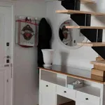 Appartement de 56 m² avec 3 chambre(s) en location à Paris