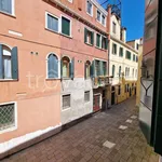 Rent 2 bedroom apartment of 53 m² in Venezia