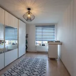 Huur 4 slaapkamer appartement van 155 m² in Braine-l'Alleud