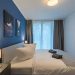 Rent 3 bedroom apartment of 105 m² in Berlin