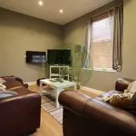 Rent 5 bedroom house in Leeds