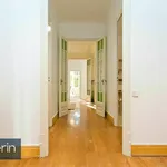 Rent 7 bedroom apartment in Barcelona