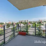 Pronajměte si 3 ložnic/e byt o rozloze 109 m² v Prague