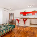 Rent 3 bedroom apartment of 82 m² in Capital City of Prague