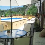 Rent 3 bedroom house of 500 m² in Jaen']