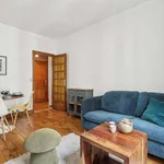 Appartement de 39 m² avec 4 chambre(s) en location à Paris