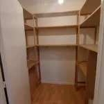 Appartement de 84 m² avec 4 chambre(s) en location à Épernay