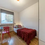 Miete 3 Schlafzimmer wohnung von 56 m² in Frankfurt