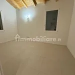 Affitto 3 camera appartamento di 85 m² in Carpi