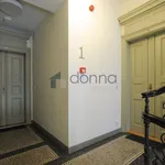 Rent 2 bedroom apartment of 84 m² in Prague