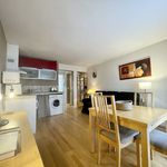 Rent 1 bedroom apartment of 310 m² in Paris