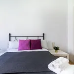 Rent 5 bedroom apartment in Madrid