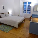 Rent a room of 210 m² in lisbon