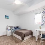 Rent 5 bedroom apartment in Valencia