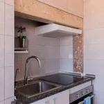 Rent 3 bedroom apartment in lisbon