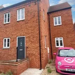 Rent 4 bedroom house in West Midlands