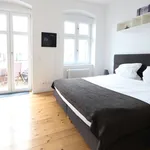 Rent 4 bedroom apartment of 124 m² in Berlin