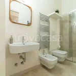 Rent 3 bedroom apartment of 80 m² in Milano