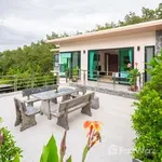 Rent 5 bedroom house of 401 m² in Phuket