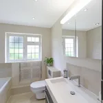 Rent 5 bedroom apartment in South East England