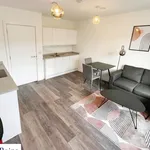 Flat to rent in Marsh Parade, Newcastle, Staffordshire ST5