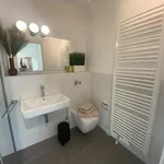 Rent 1 bedroom apartment of 39 m² in Berlin