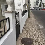 Rent 10 bedroom house in Lisbon