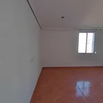 Alquilo 4 dormitorio apartamento de 83 m² en Valencia