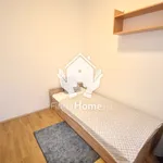 Rent 3 bedroom apartment of 68 m² in Debrecen