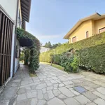 Villa in affitto a Vimercate via Vittorio Gussi, giardino privato, posto auto, box - TrovaCasa