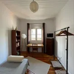 Rent 3 bedroom apartment in Lisbon