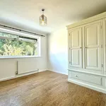 Rent 4 bedroom house in Solihull