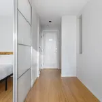 Appartement de 839 m² avec 3 chambre(s) en location à Vancouver