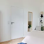 Louez une chambre de 99 m² à Paris